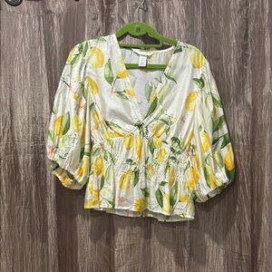 H&M Size large Women's Lemon-Print V-Neck Peplum Blouse - White/Yellow